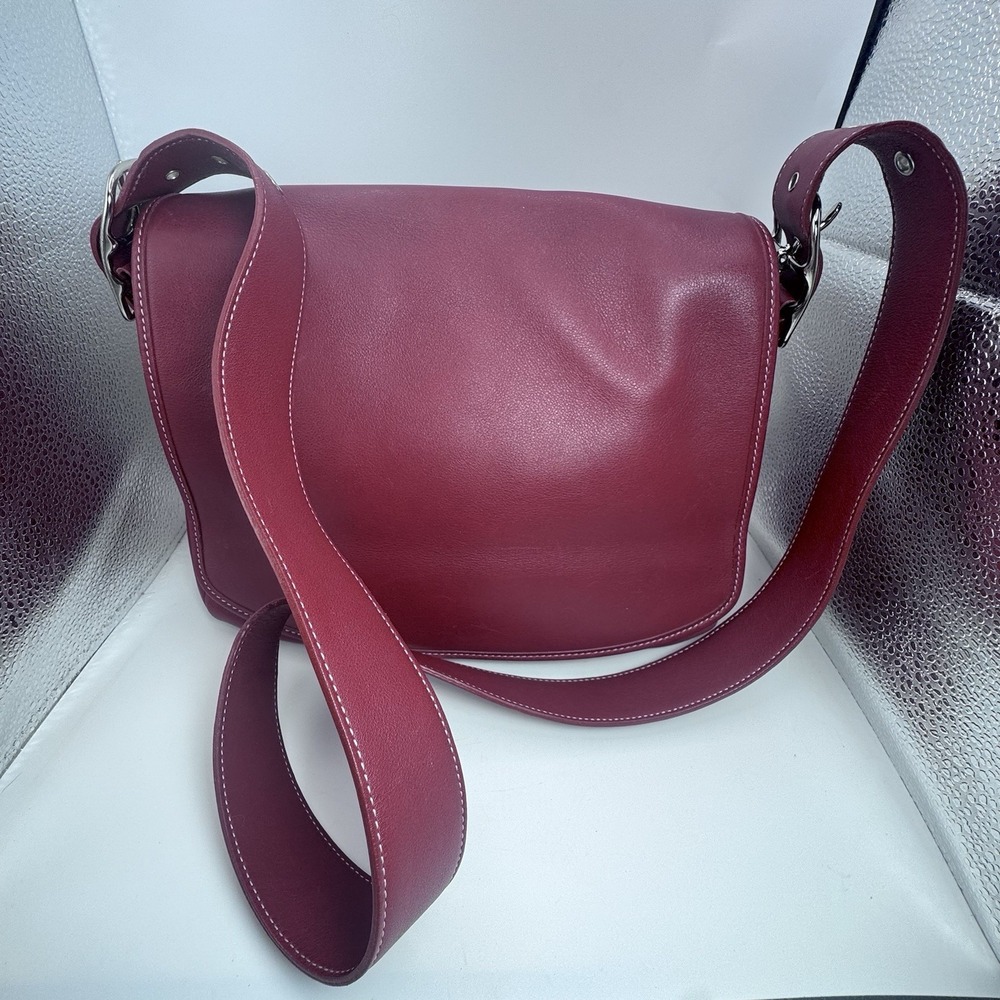 2004 Leather Coach Legacy Medium Cherry Red Flap Crossbody Shoulder Bag Classic